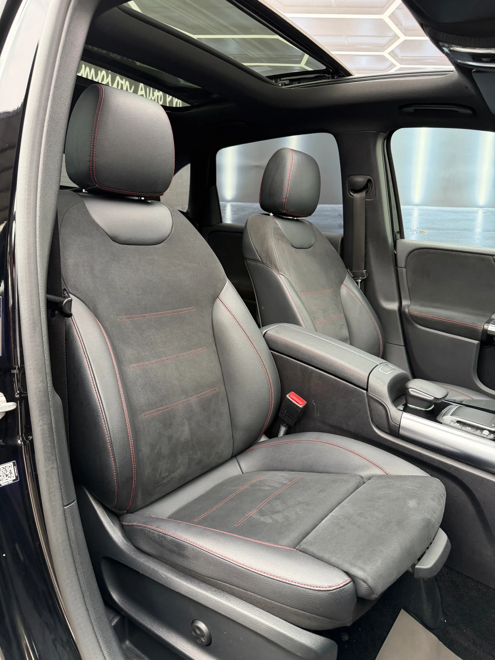 Mercedes-Benz B 200 AMG Line, снимка 14 - Автомобили и джипове - 55217284