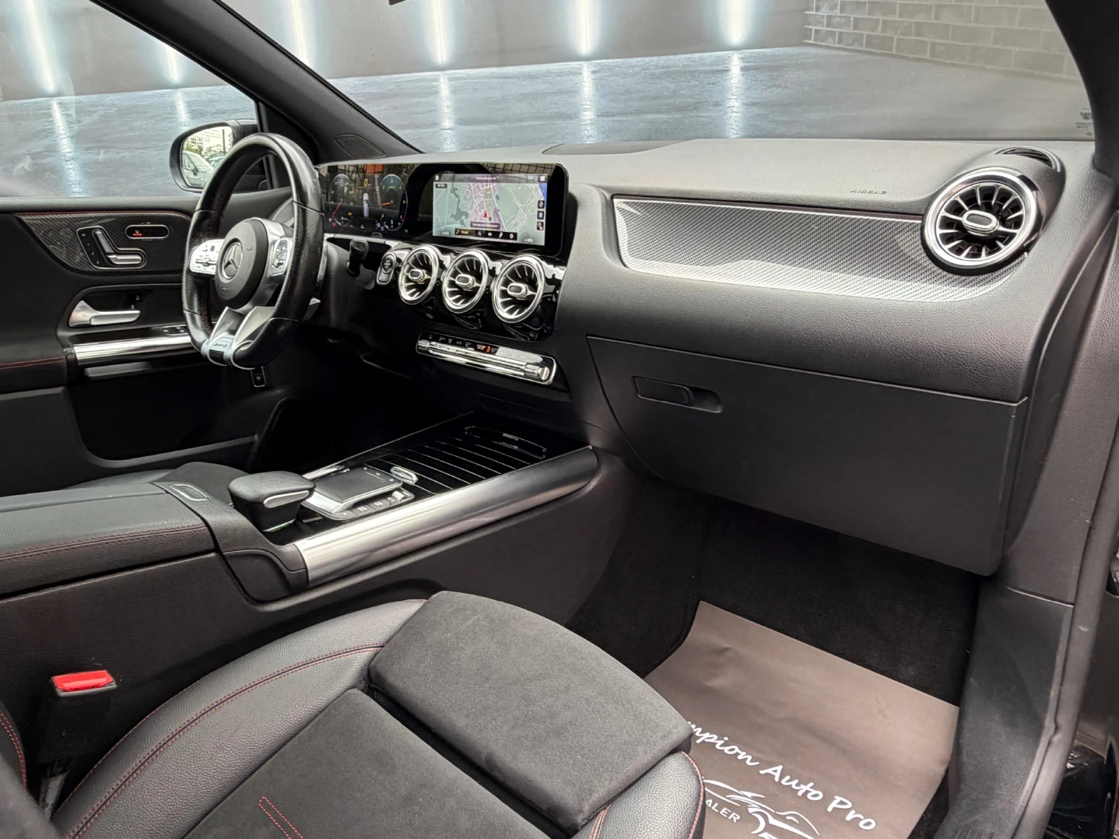 Mercedes-Benz B 200 AMG Line, снимка 11 - Автомобили и джипове - 55217284