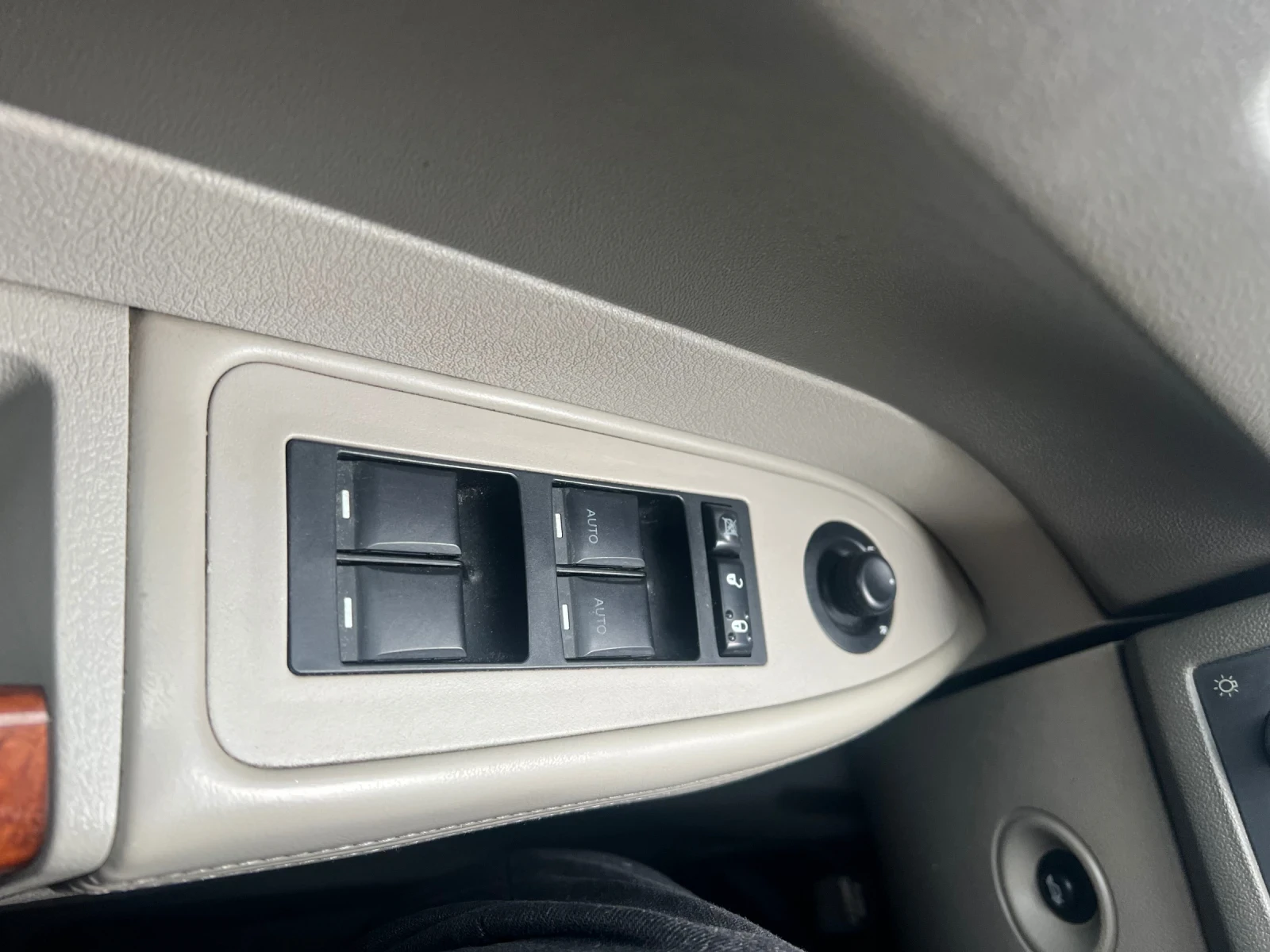 Chrysler 300c | Mobile.bg � ����������� 12