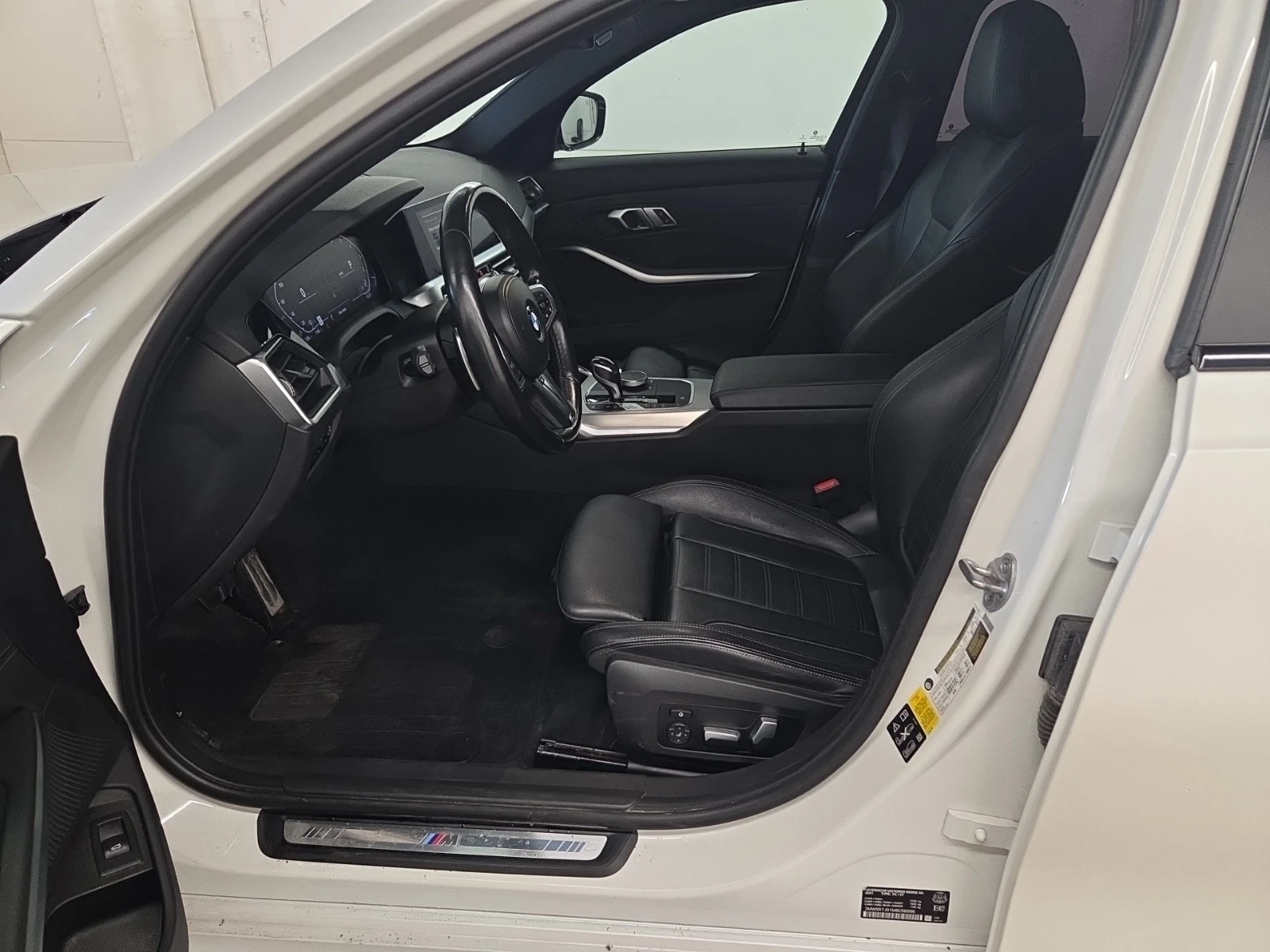 BMW 330 � ����� * * CARFAX * * ���� ������ * *  | Mobile.bg � ����������� 7