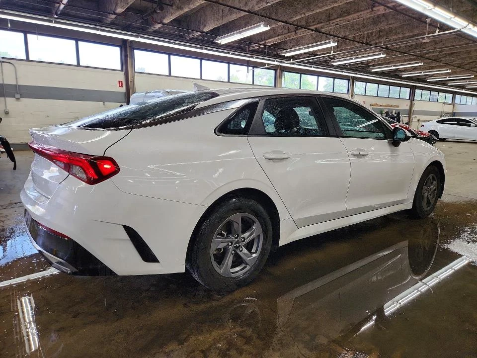 Kia K5, снимка 6 - Автомобили и джипове - 55460320