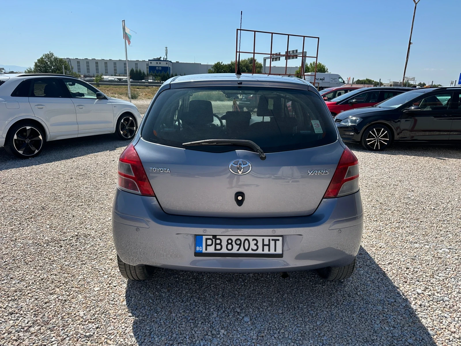 Toyota Yaris 1.3i 100�� ������� | Mobile.bg � ����������� 4