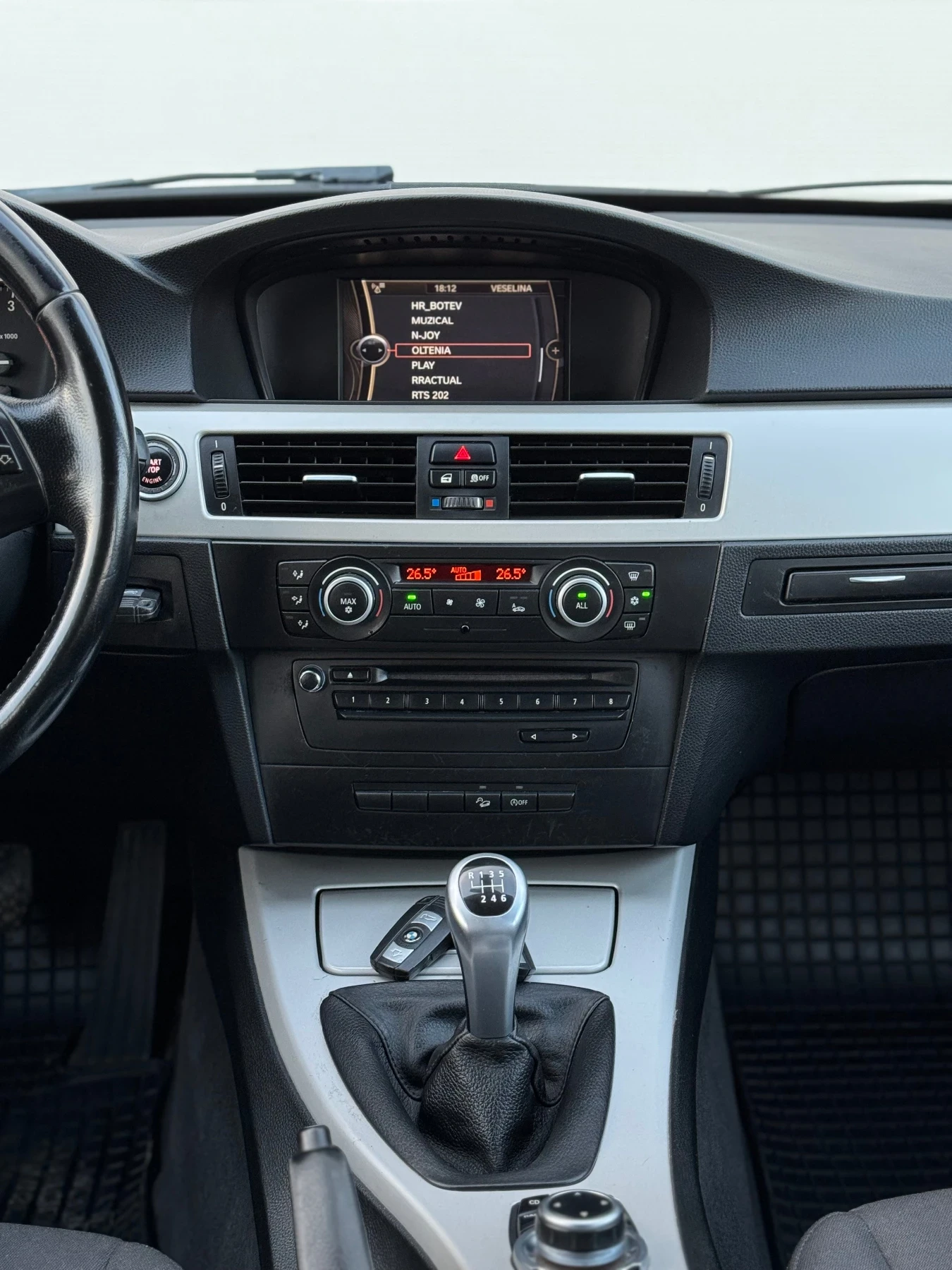BMW 320 Xdrive, снимка 8 - Автомобили и джипове - 55866746