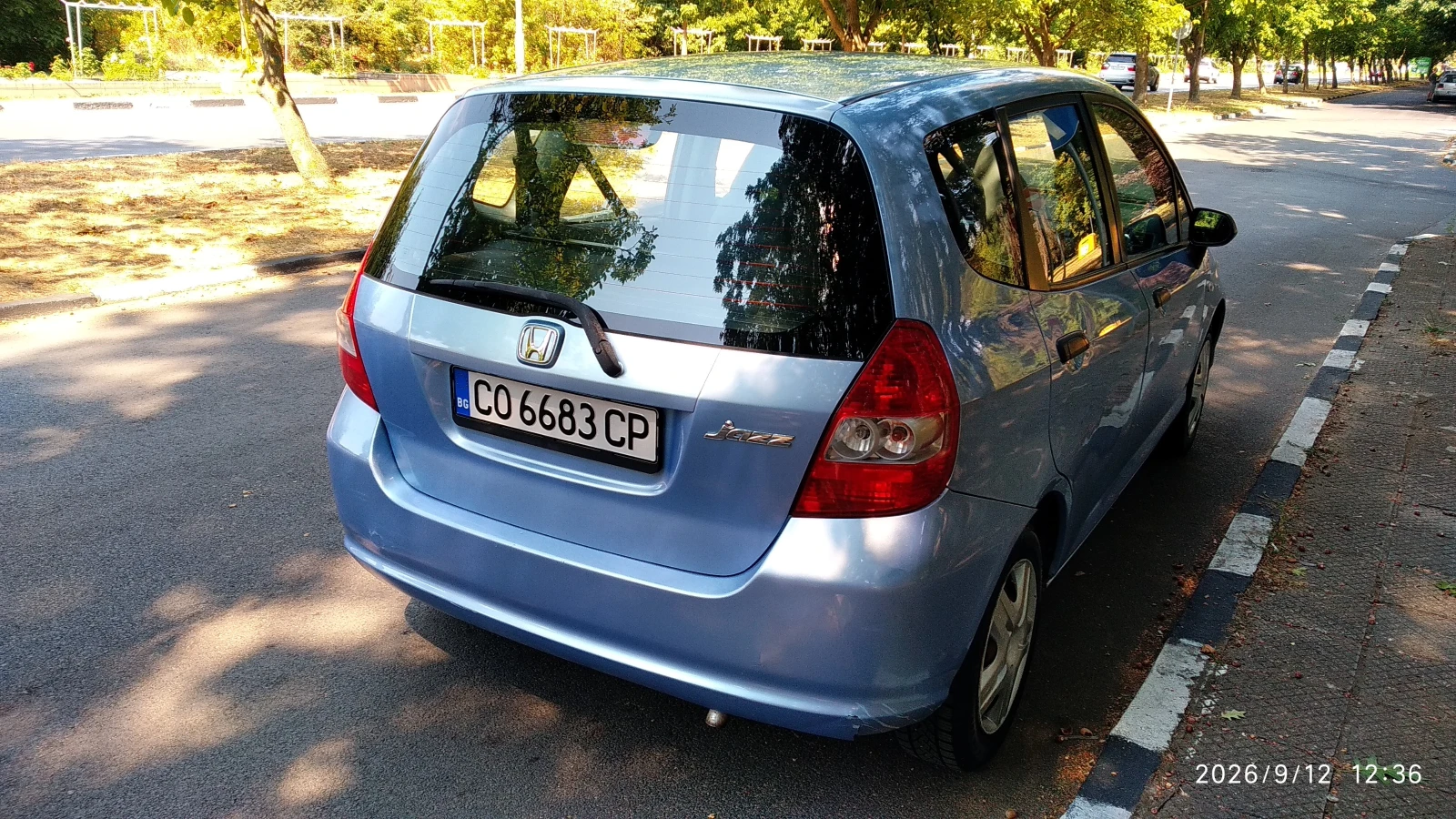 Honda Jazz 1.2 i, снимка 7 - Автомобили и джипове - 56040362
