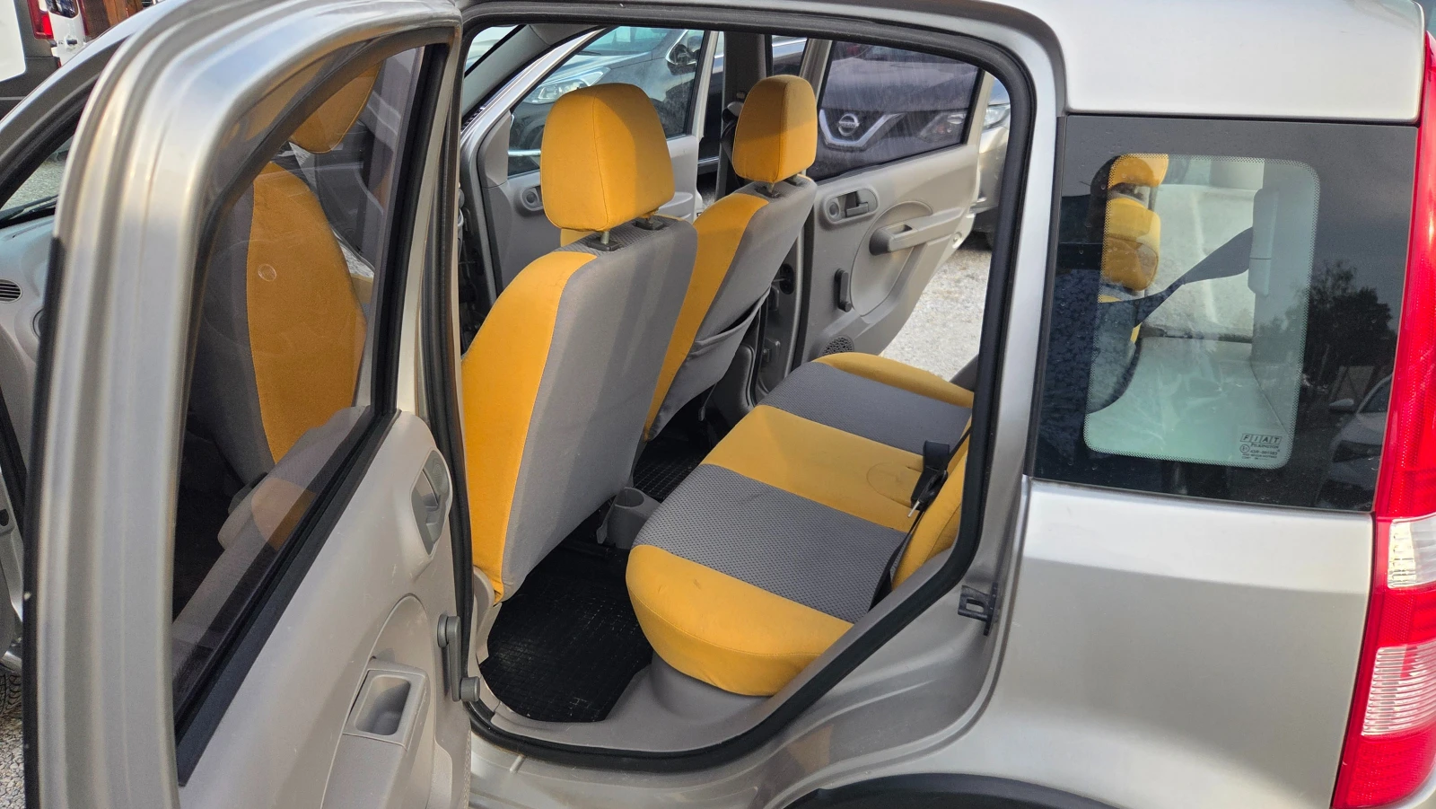 Fiat Panda 1.2i 4x4, снимка 10 - Автомобили и джипове - 56182847