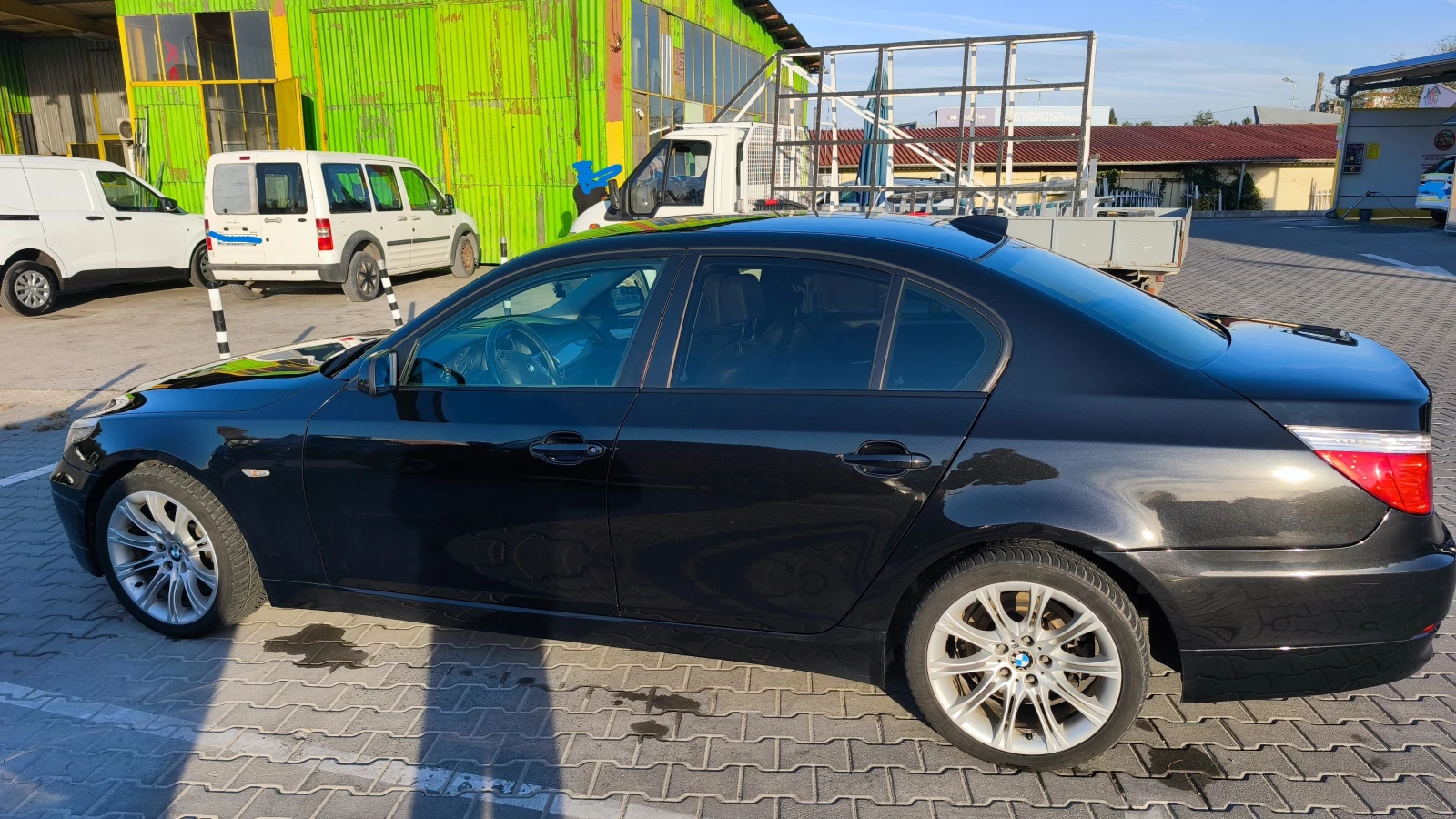 BMW 525, снимка 5 - Автомобили и джипове - 56645353