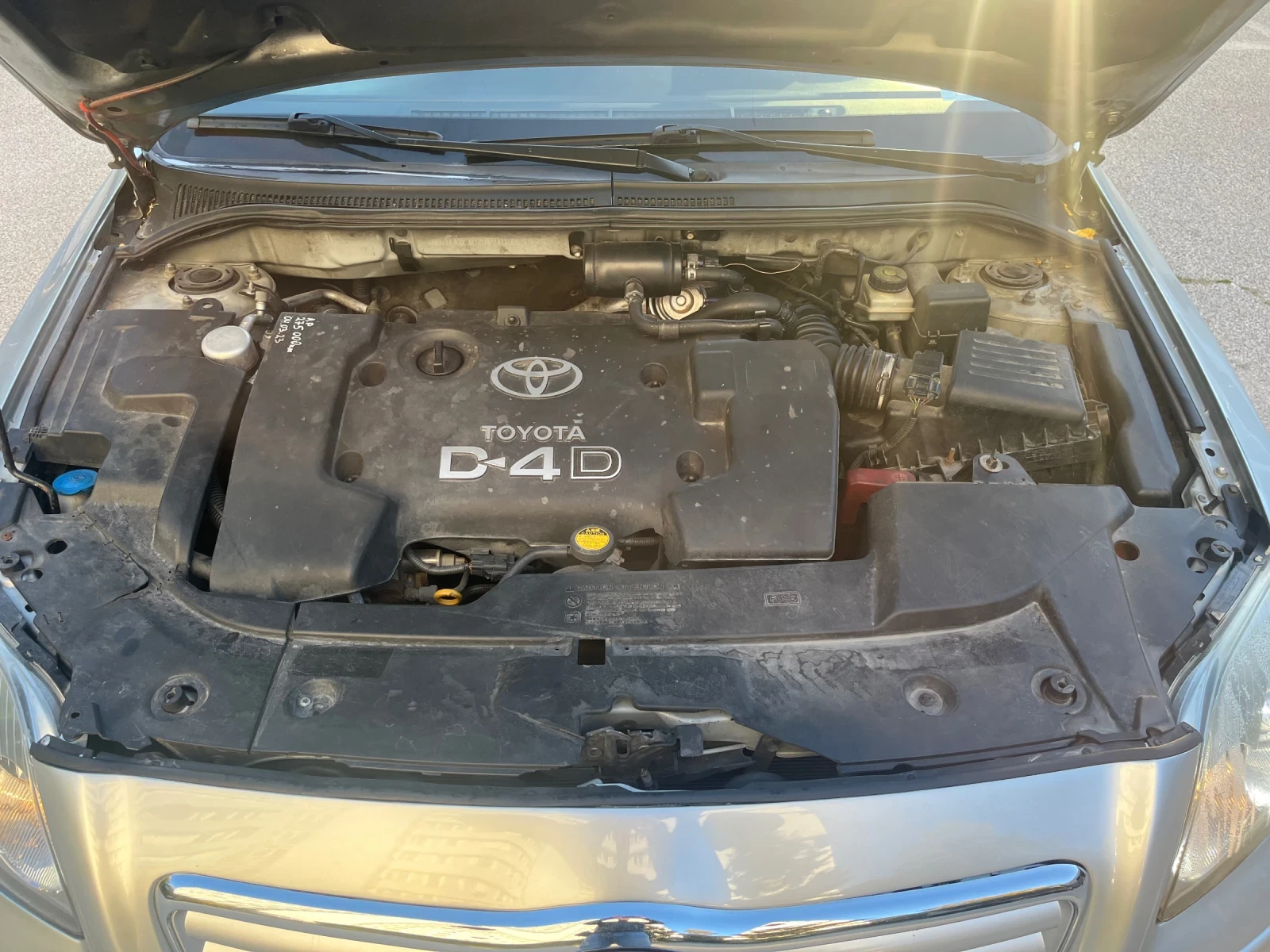 Toyota Avensis, снимка 6 - Автомобили и джипове - 56653391