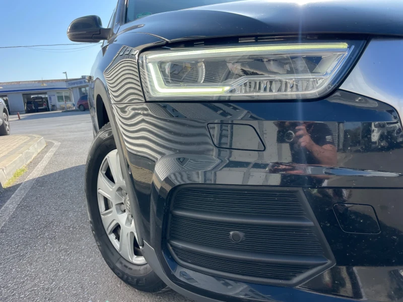 Audi Q3 2.0TDI+ Navi+ Подгрев+ Start/Stop+ Led, снимка 8 - Автомобили и джипове - 47716102