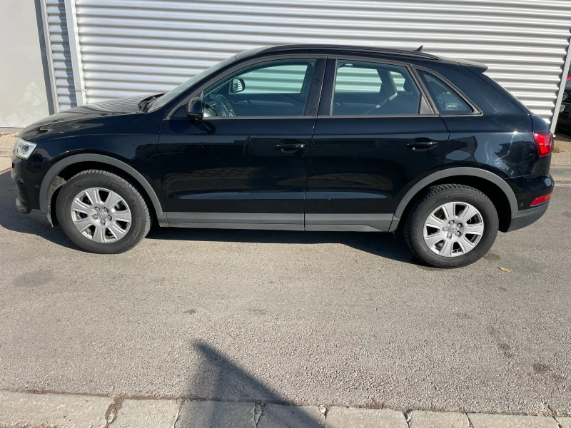 Audi Q3 2.0TDI+ Navi+ Подгрев+ Start/Stop+ Led, снимка 2 - Автомобили и джипове - 47716102