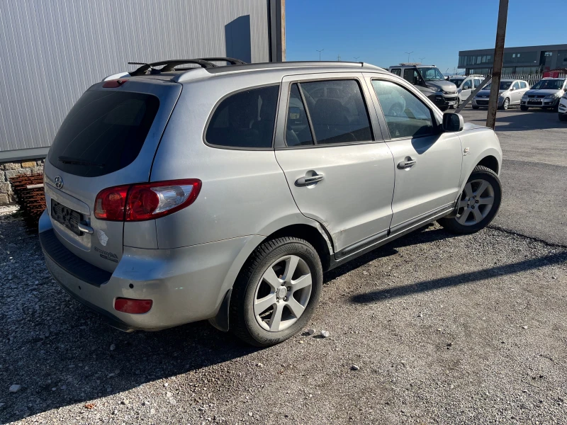 Hyundai Santa fe 2.2 Diesel, снимка 3 - Автомобили и джипове - 48394346