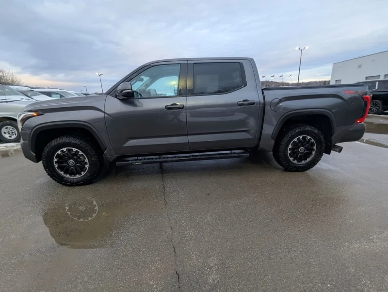 Toyota Tundra * Limited * CARFAX * БЕЗ ПЪРВОНАЧАЛНА ВНОСКА, снимка 2 - Автомобили и джипове - 52877799