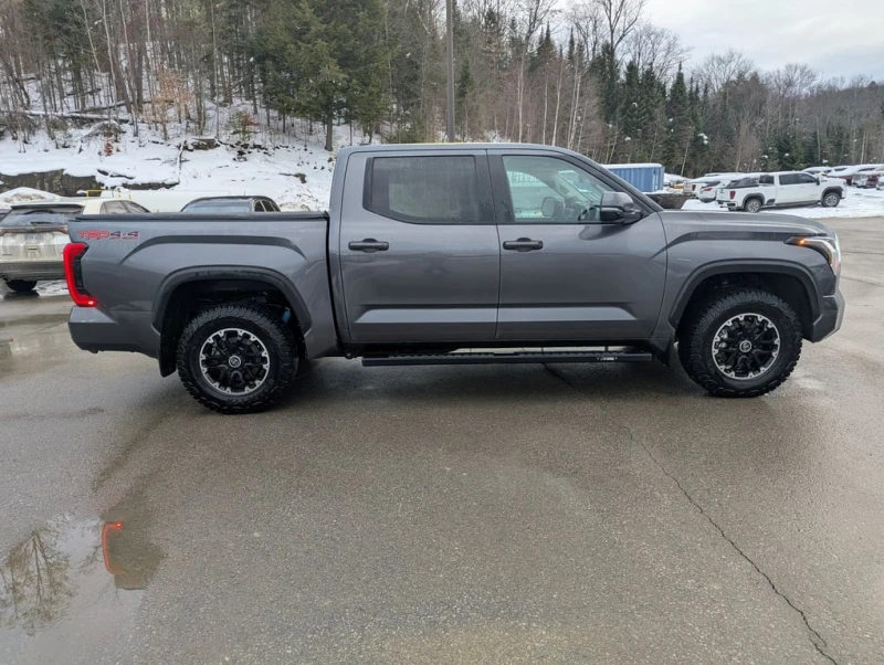 Toyota Tundra * Limited * CARFAX * БЕЗ ПЪРВОНАЧАЛНА ВНОСКА, снимка 3 - Автомобили и джипове - 52877799