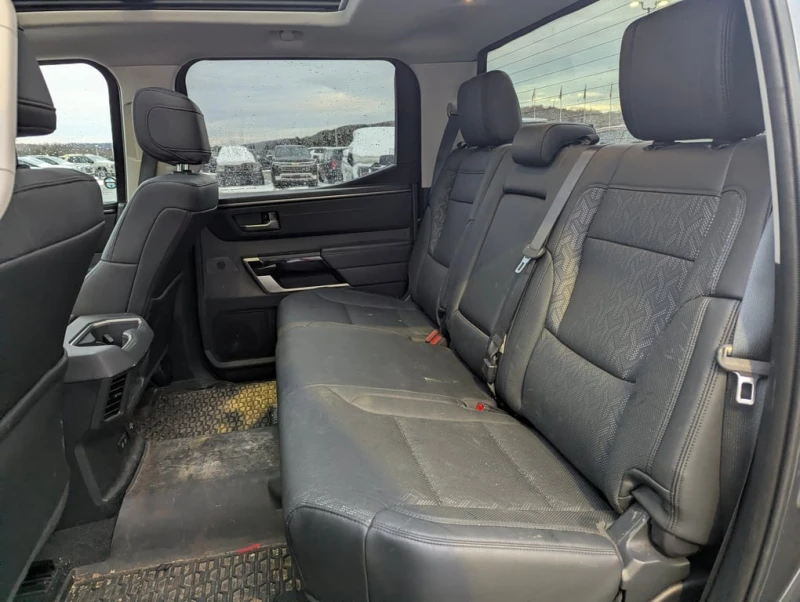 Toyota Tundra * Limited * CARFAX * БЕЗ ПЪРВОНАЧАЛНА ВНОСКА, снимка 13 - Автомобили и джипове - 52877799