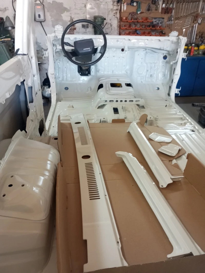 Toyota Land cruiser BJ73, снимка 14 - Автомобили и джипове - 53488030