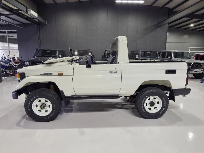 Toyota Land cruiser BJ73, снимка 13 - Автомобили и джипове - 53488030