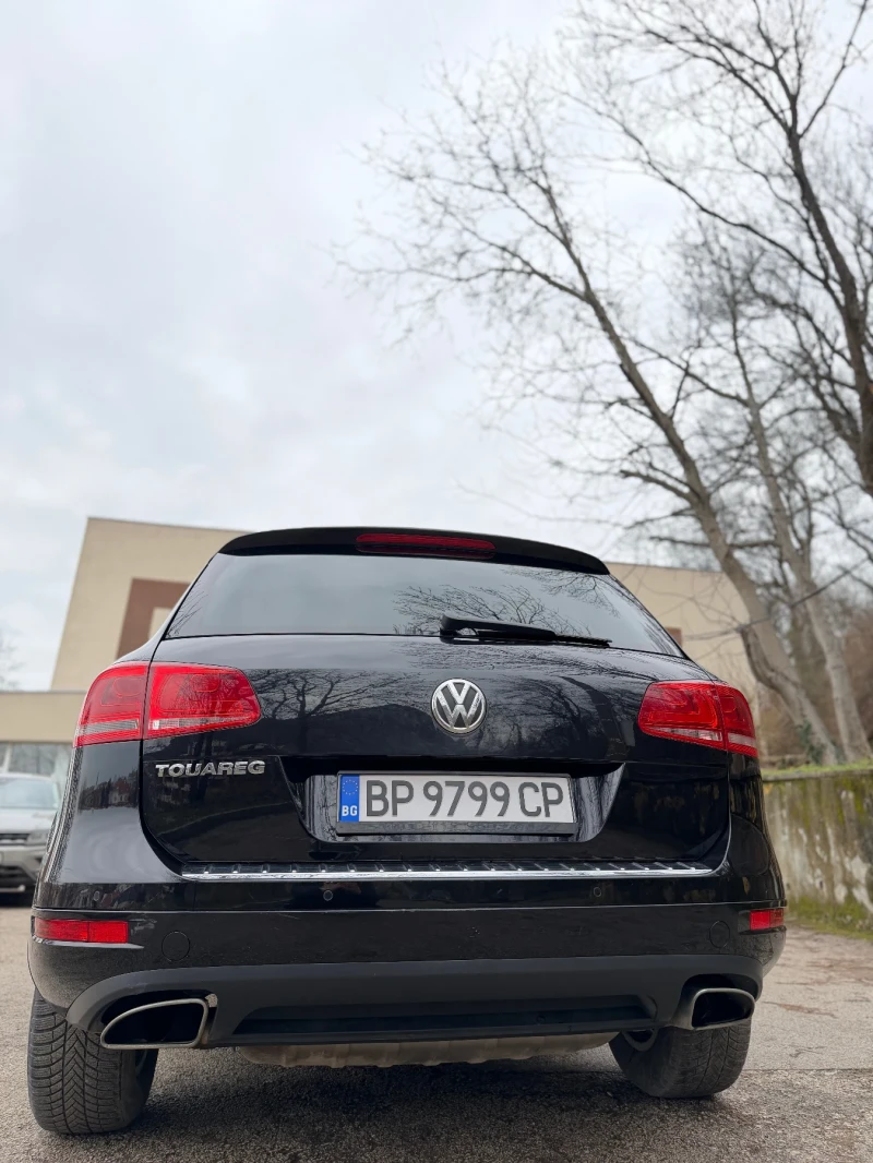 VW Touareg 128000 РЕАЛНИ КИЛОМЕТРИ!!!, снимка 7 - Автомобили и джипове - 53513797