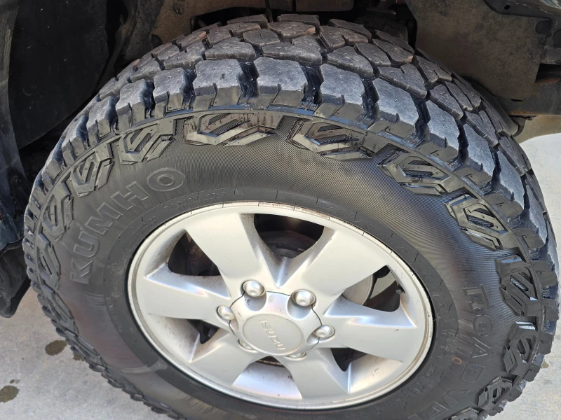 Isuzu D-max, снимка 7 - Автомобили и джипове - 53540418