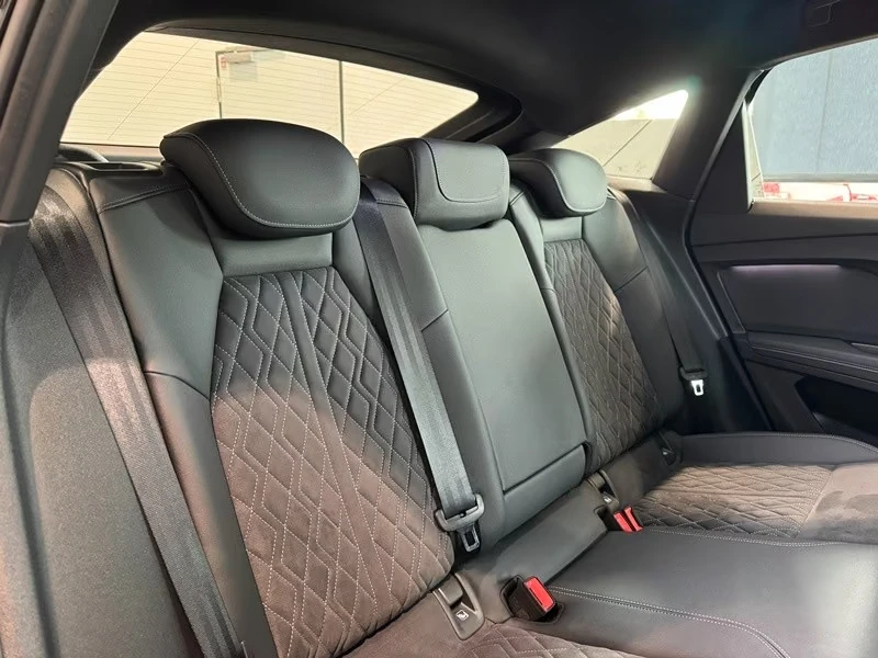 Audi Q4 E-TRON 50/SP.B./4X4/299HP/S-LINE/MATRIX/361h | Mobile.bg � ����������� 12
