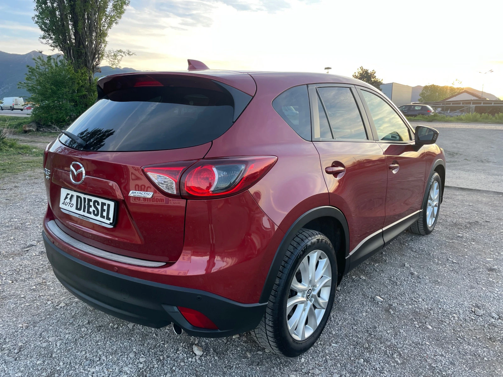 Mazda CX-5 2.2SKYACTIV-AVTOMAT-NAVI-FULLL - изображение 8