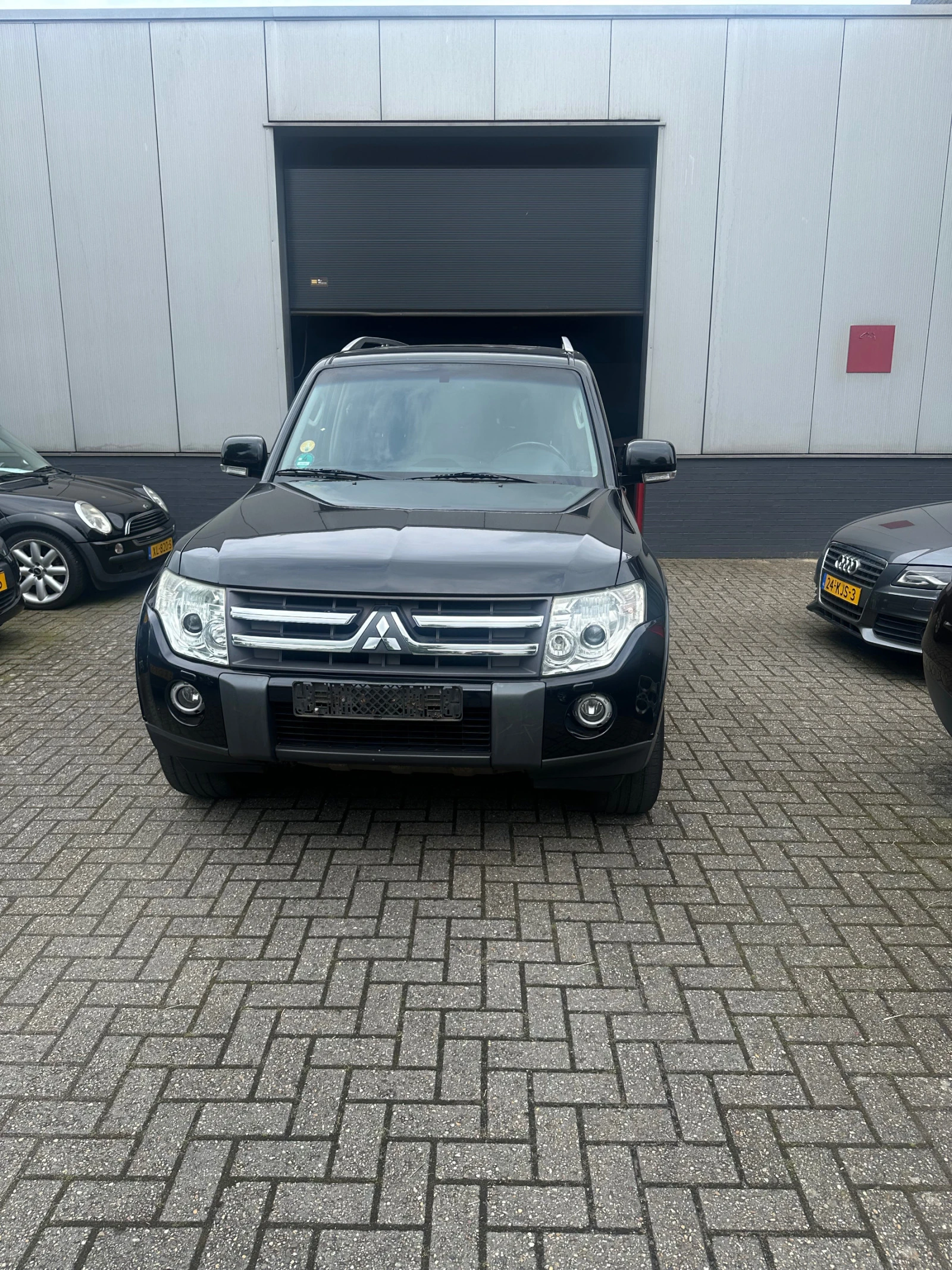 Mitsubishi Pajero 3.2 DI-D Instyle Airco Cruise, Navi  - изображение 8