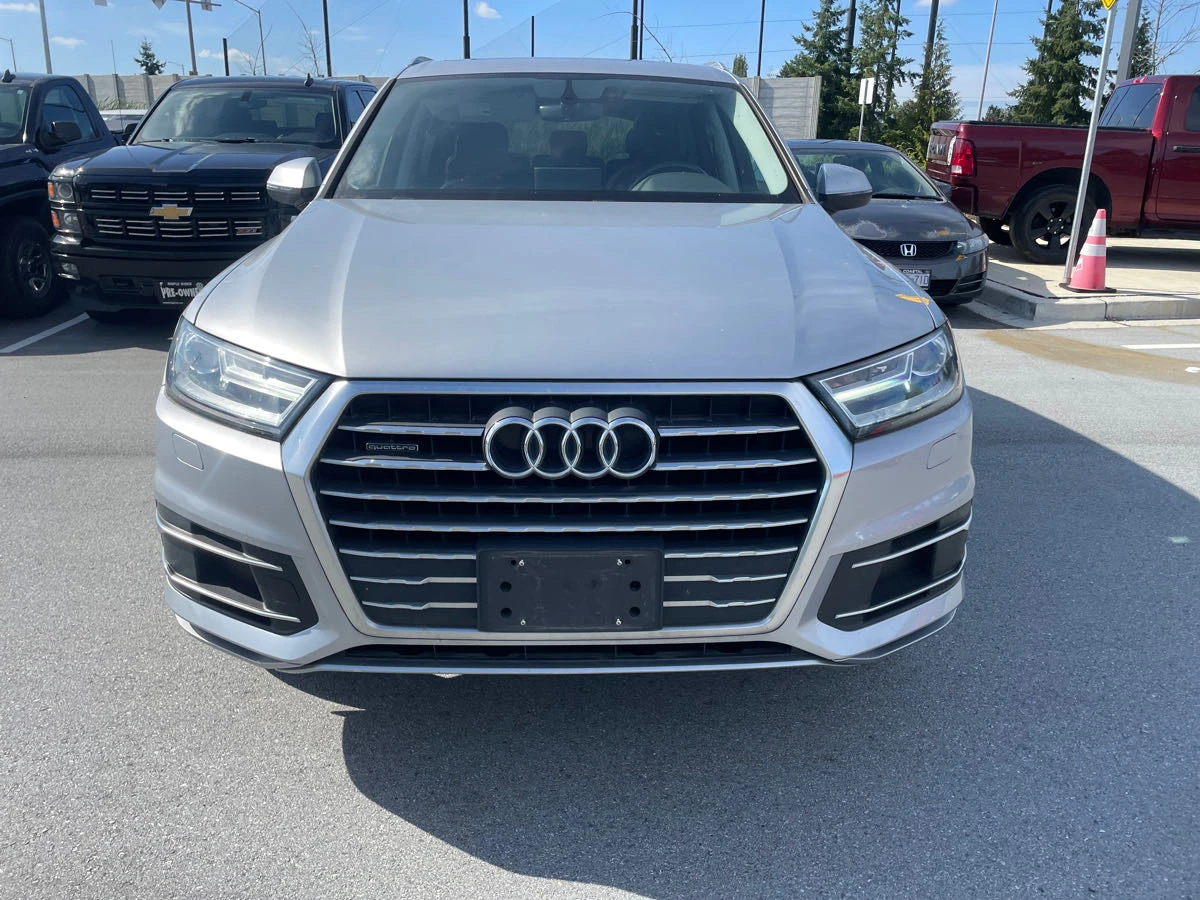 Audi Q7 * CARFAX * БЕЗ ПЪРВОНАЧАЛНА ВНОСКА - изображение 4