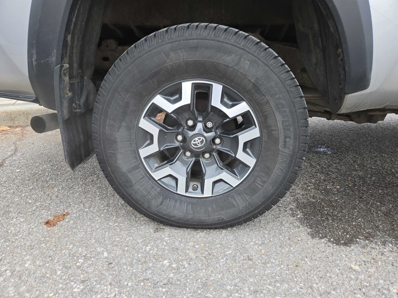 Toyota Tacoma CARFAX* АВТОФИНАНСИРАНЕ* БЕЗ ПЪРВОНАЧАЛНА ВНОСКА*  - изображение 7