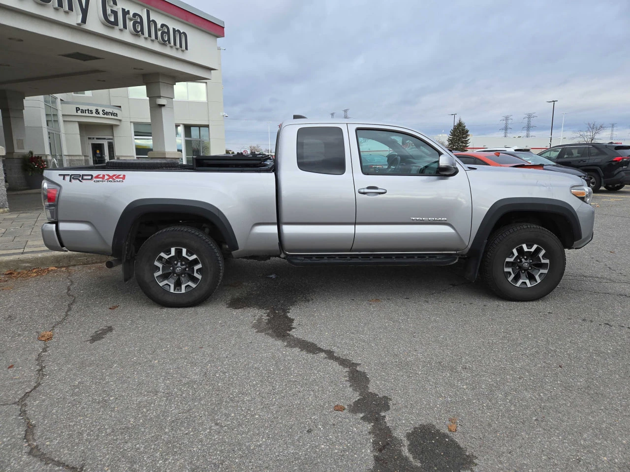 Toyota Tacoma CARFAX* АВТОФИНАНСИРАНЕ* БЕЗ ПЪРВОНАЧАЛНА ВНОСКА*  - изображение 3