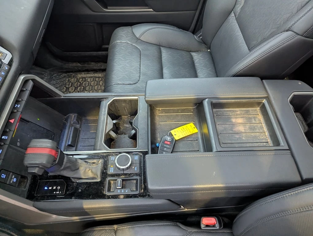 Toyota Tundra * Limited * CARFAX * ��� ������������ ������ | Mobile.bg � ����������� 11