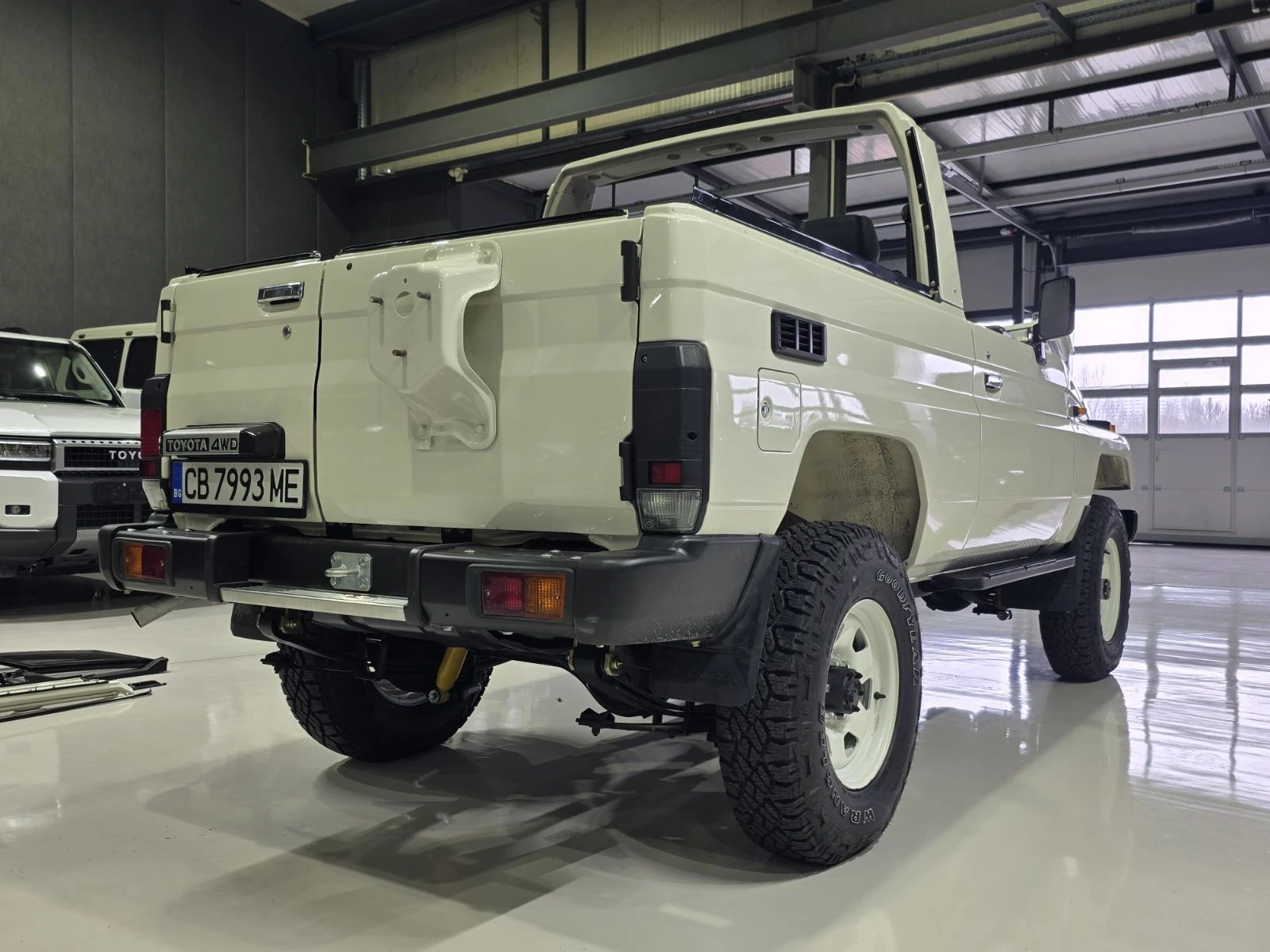 Toyota Land cruiser BJ73 | Mobile.bg � ����������� 11