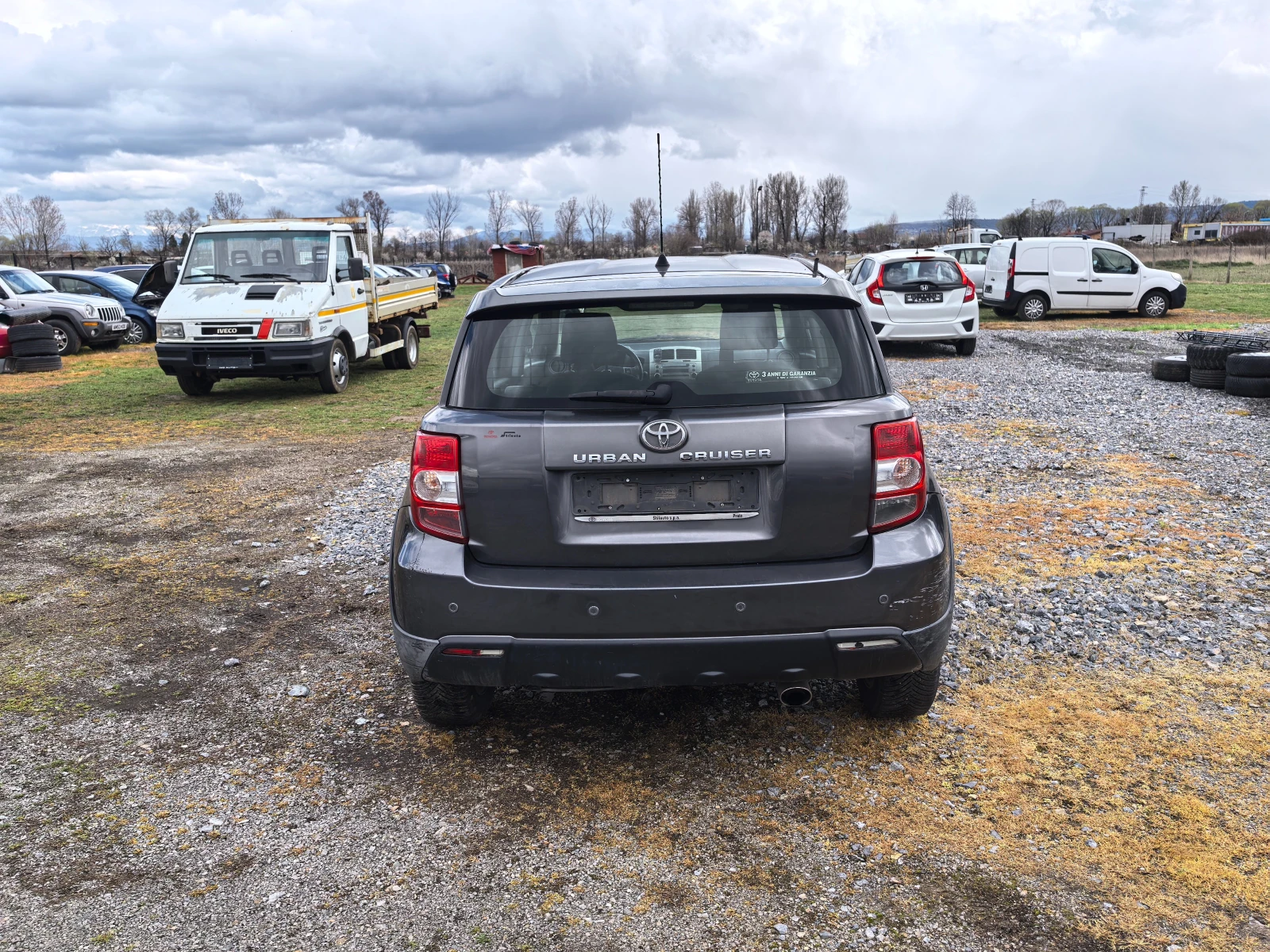 Toyota Urban Cruiser 1.4 D4D 4x4, снимка 4 - Автомобили и джипове - 54006066