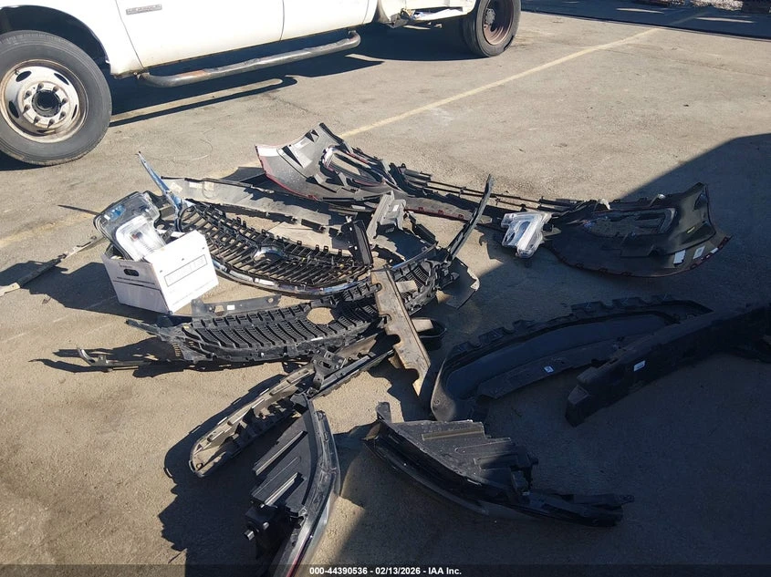 Buick Enclave 3.6L V-6 DI, DOHC, VVT, 310HP Front Wheel Drive | Mobile.bg � ����������� 12