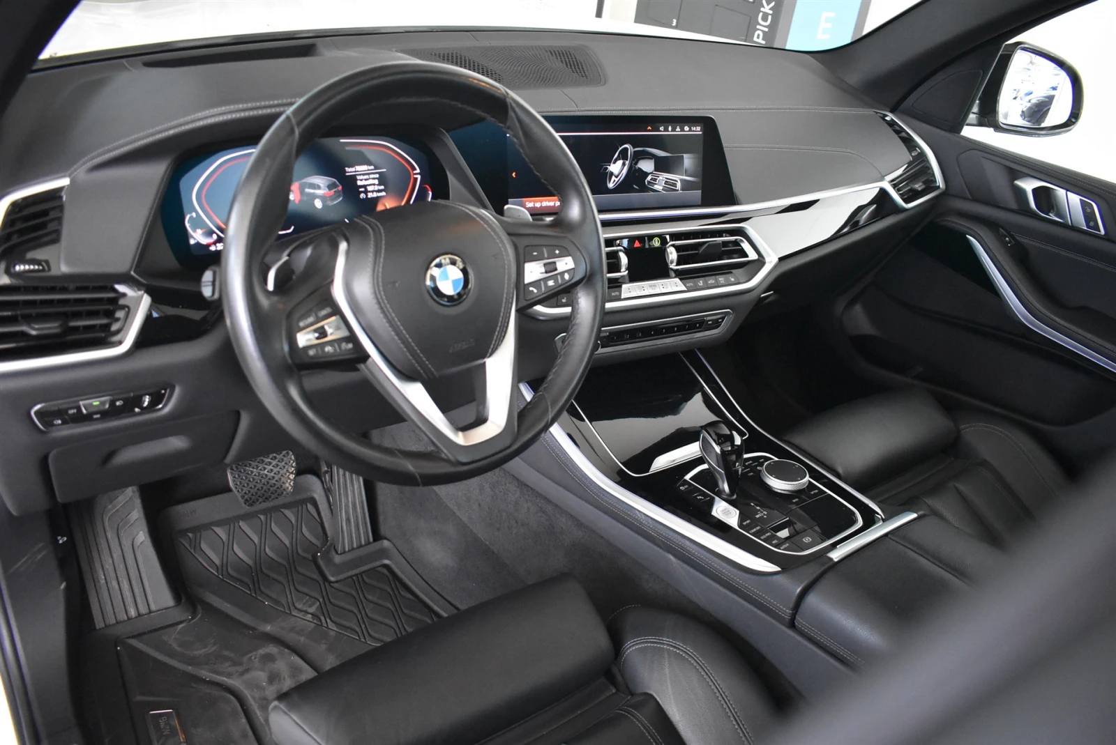 BMW X5 xDrive40i, снимка 6 - Автомобили и джипове - 54470142