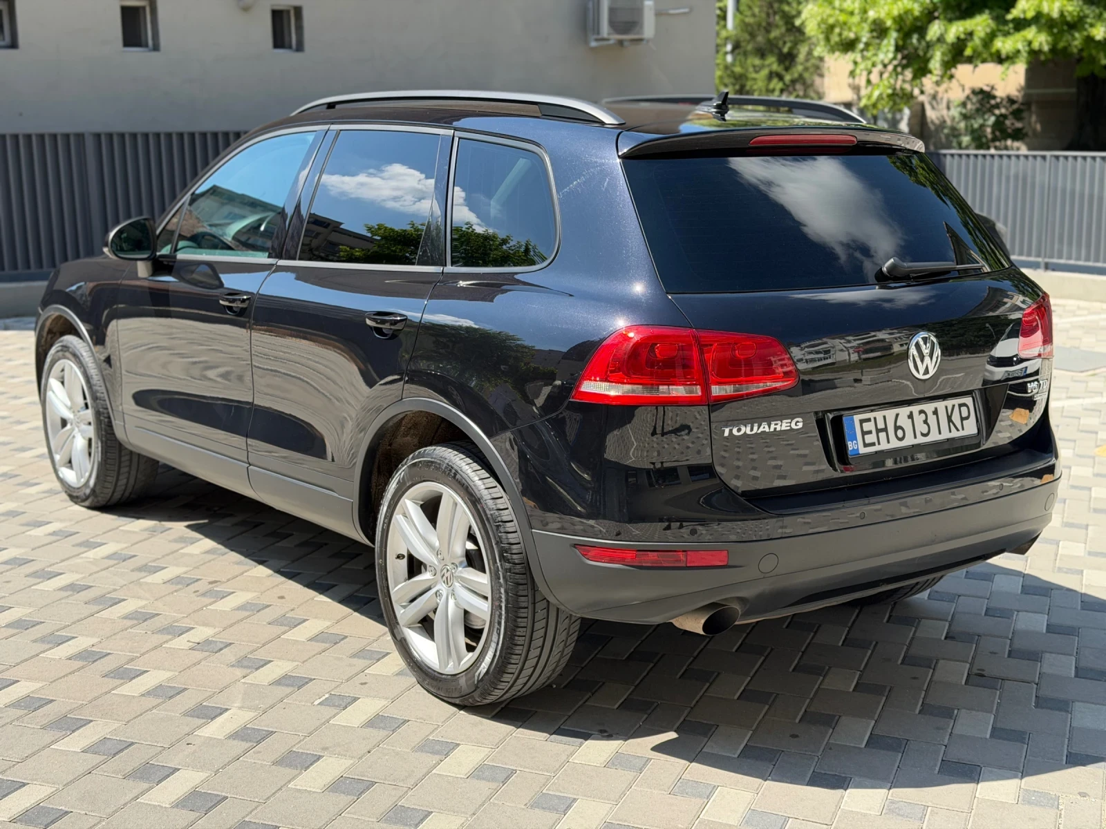 VW Touareg 3.0TDI 245к.с., снимка 4 - Автомобили и джипове - 54667462