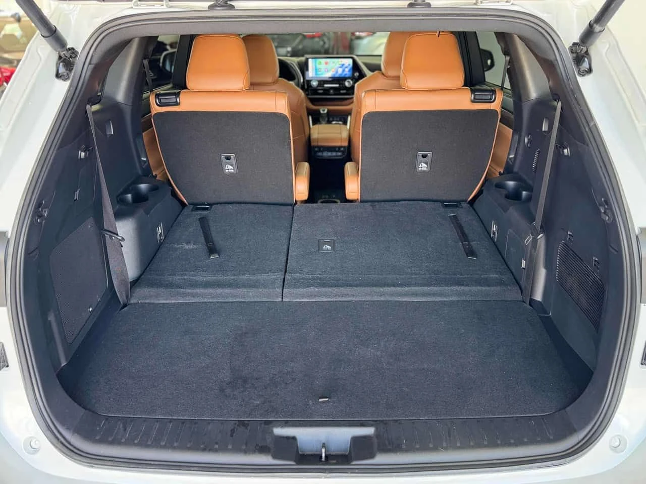 Toyota Highlander Limited AWD| 360| ПАНОРАМА| ПОДГРЕВИ| ОБДУХ| CARFX, снимка 7 - Автомобили и джипове - 54683721