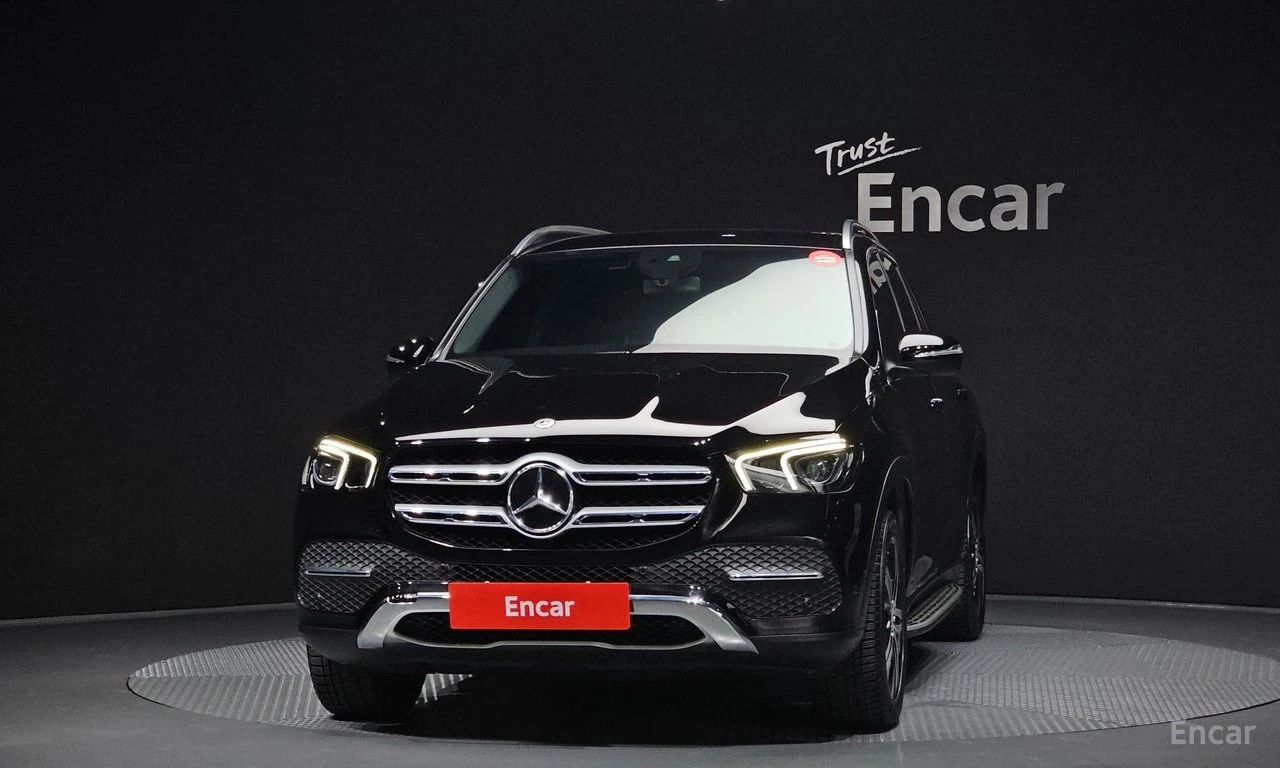 Mercedes-Benz GLE 300 d 4MATIC* PPF* ПОДГРЕВ* ПАМЕТ* KEYLESS* КАМЕРА* , снимка 2 - Автомобили и джипове - 54779923