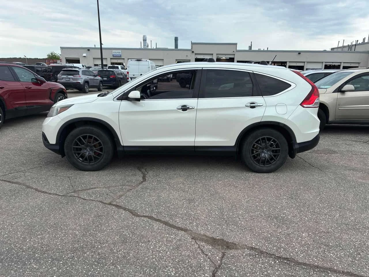 Honda Cr-v * Touring * АВТОКРЕДИТ БЕЗ ПЪРВОНАЧАЛНА ВНОСКА* , снимка 2 - Автомобили и джипове - 54810249