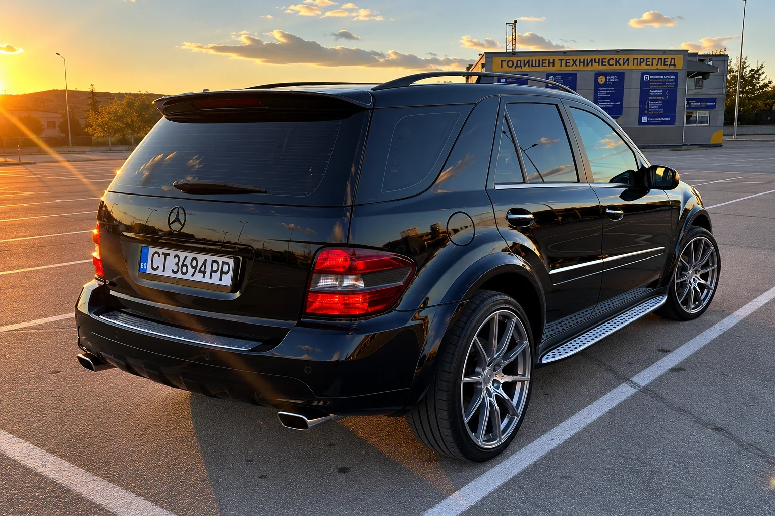 Mercedes-Benz ML 500, снимка 2 - Автомобили и джипове - 55158564