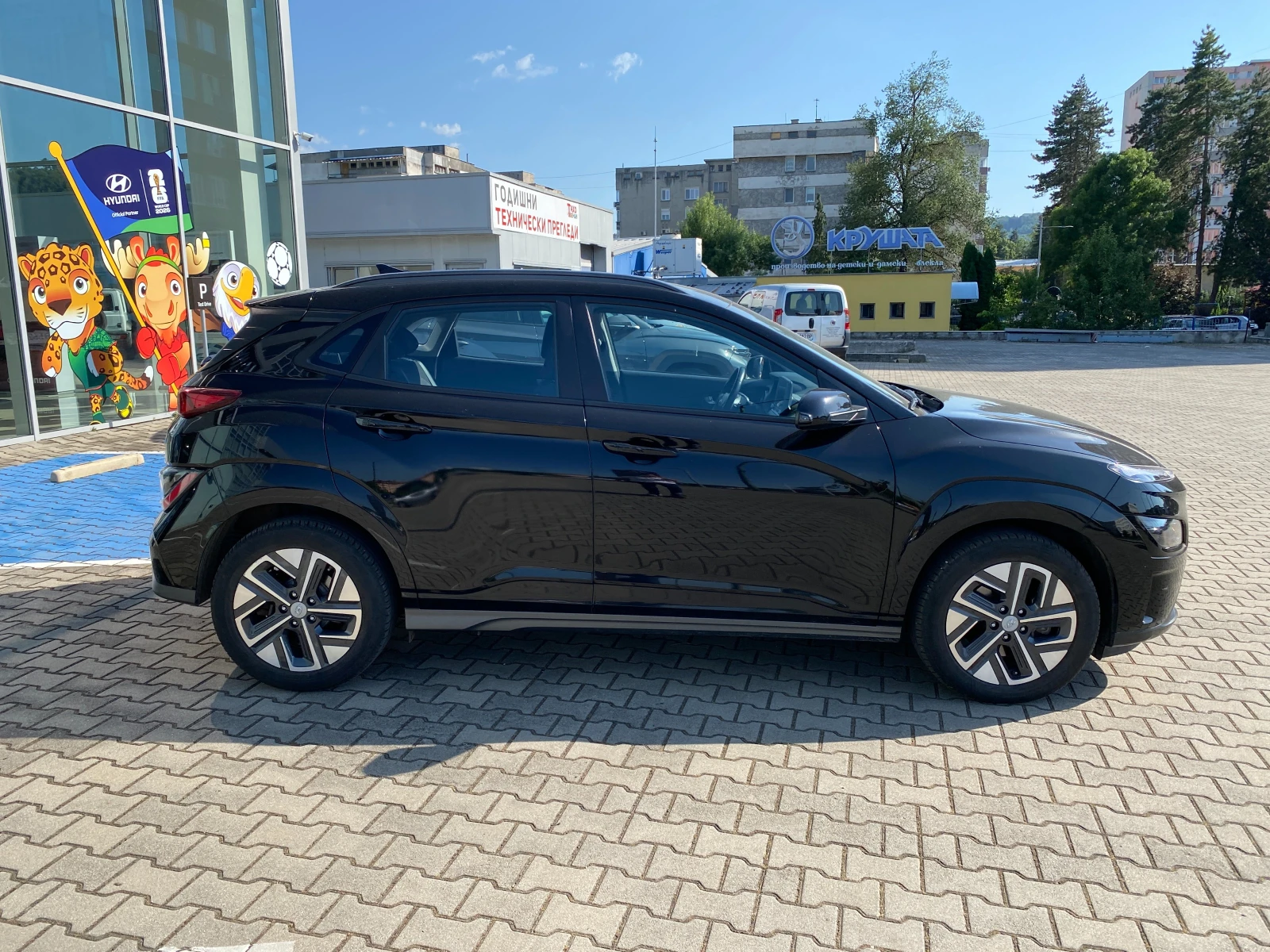 Hyundai Kona Electric 39, 2 kWh 136 к.с., снимка 6 - Автомобили и джипове - 55129919