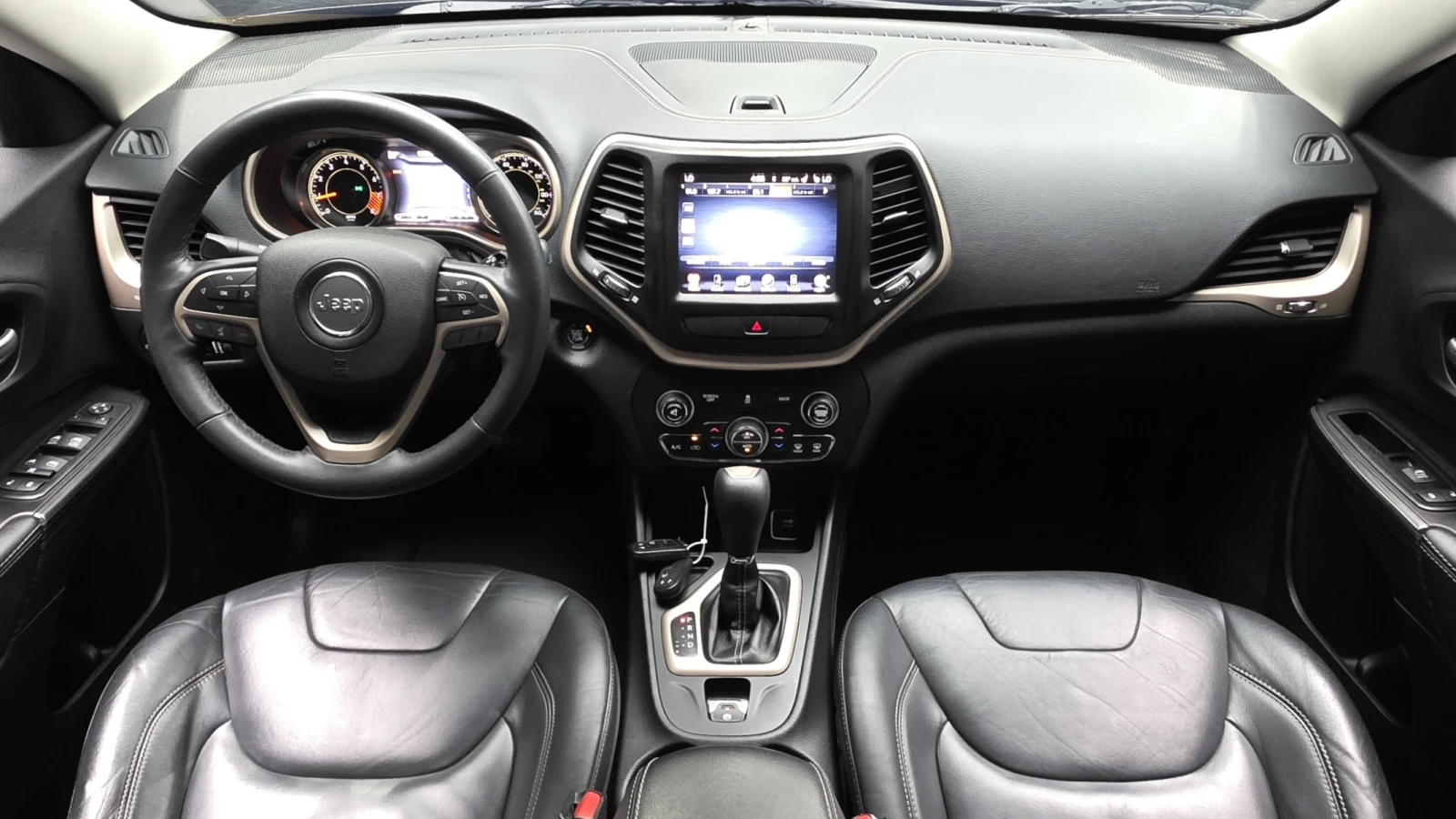 Jeep Cherokee 3.2* ПОДГРЕВ ВОЛАН* КРАЙНА ЦЕНА, снимка 7 - Автомобили и джипове - 55594787