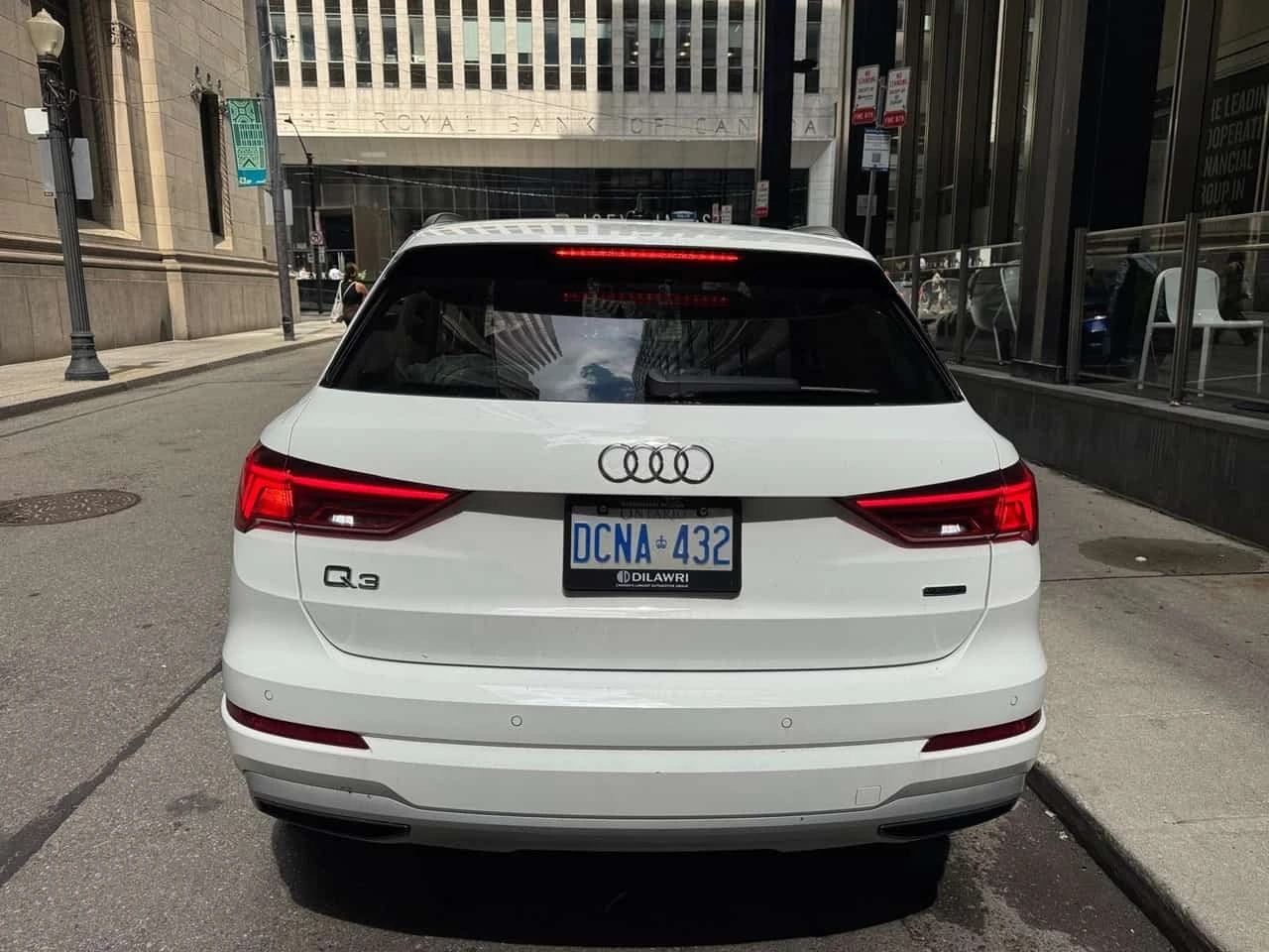 Audi Q3 * Komfort * CARFAX * ОПЦИЯ ЗА ФИНАНСИРАНЕ * , снимка 4 - Автомобили и джипове - 55731083
