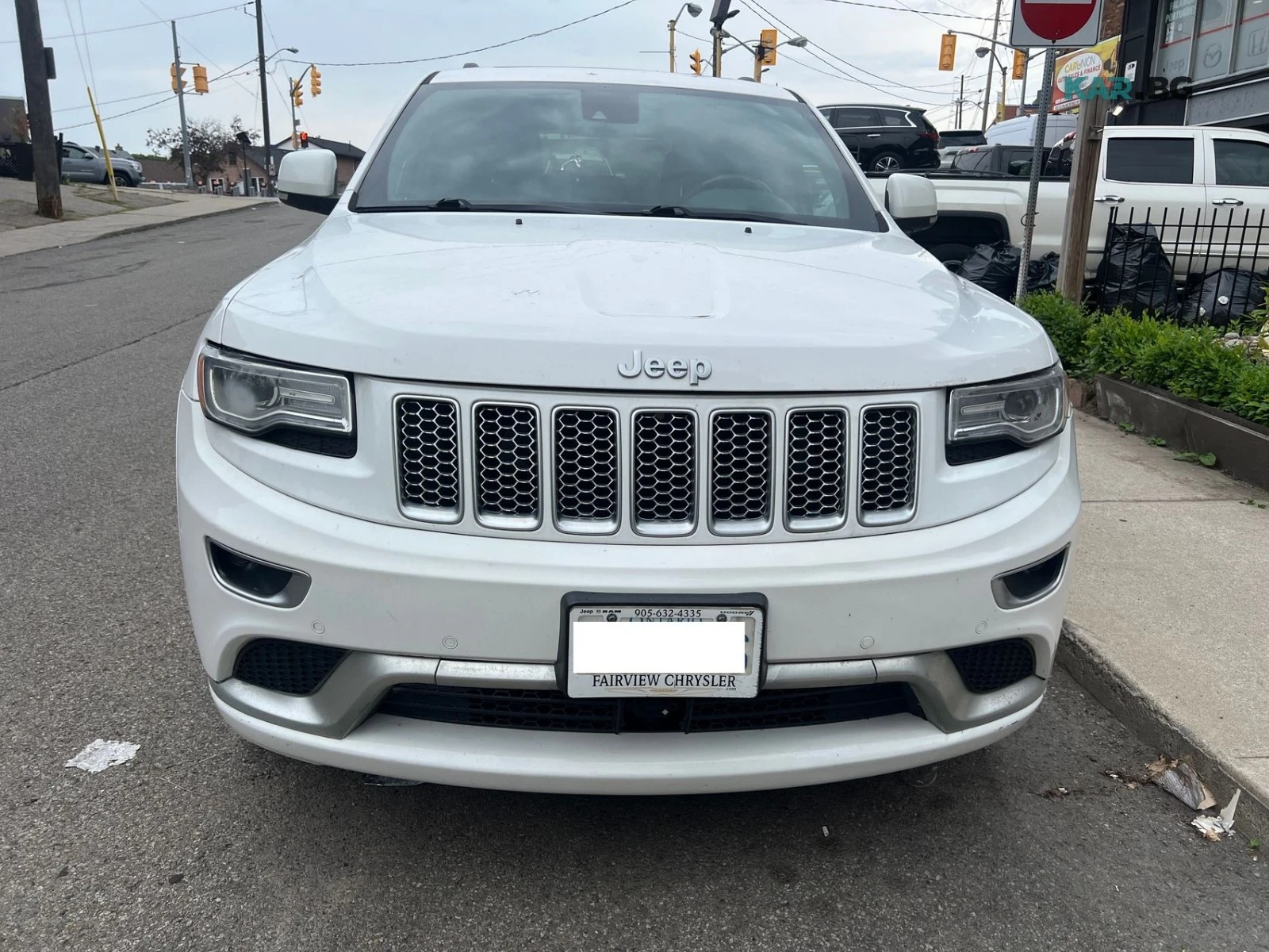 Jeep Grand cherokee Summit Автокредит Цена до България, снимка 2 - Автомобили и джипове - 55976352
