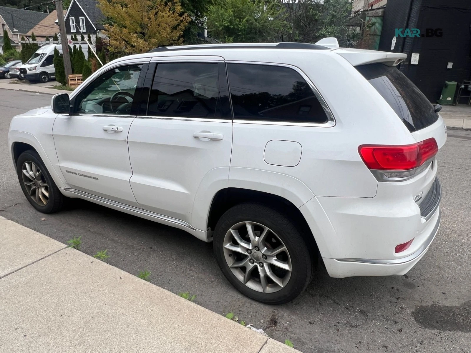 Jeep Grand cherokee Summit Автокредит Цена до България, снимка 4 - Автомобили и джипове - 55976352