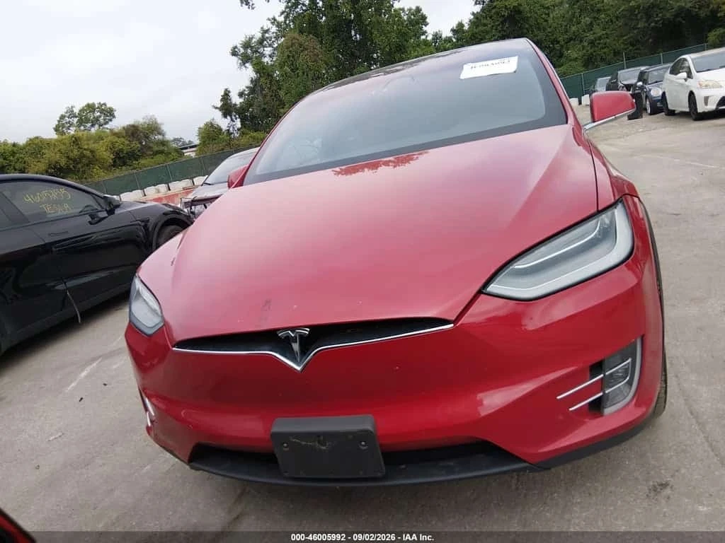 Tesla Model X LONG RANGE DUL AMOTOR ALL WHEEL DRIVE/LONG RANGE, снимка 12 - Автомобили и джипове - 56208132