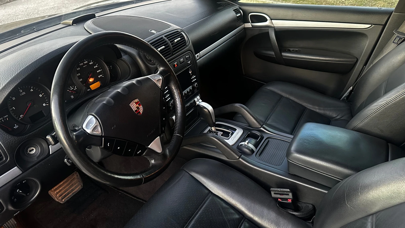 Porsche Cayenne, снимка 8 - Автомобили и джипове - 56607446