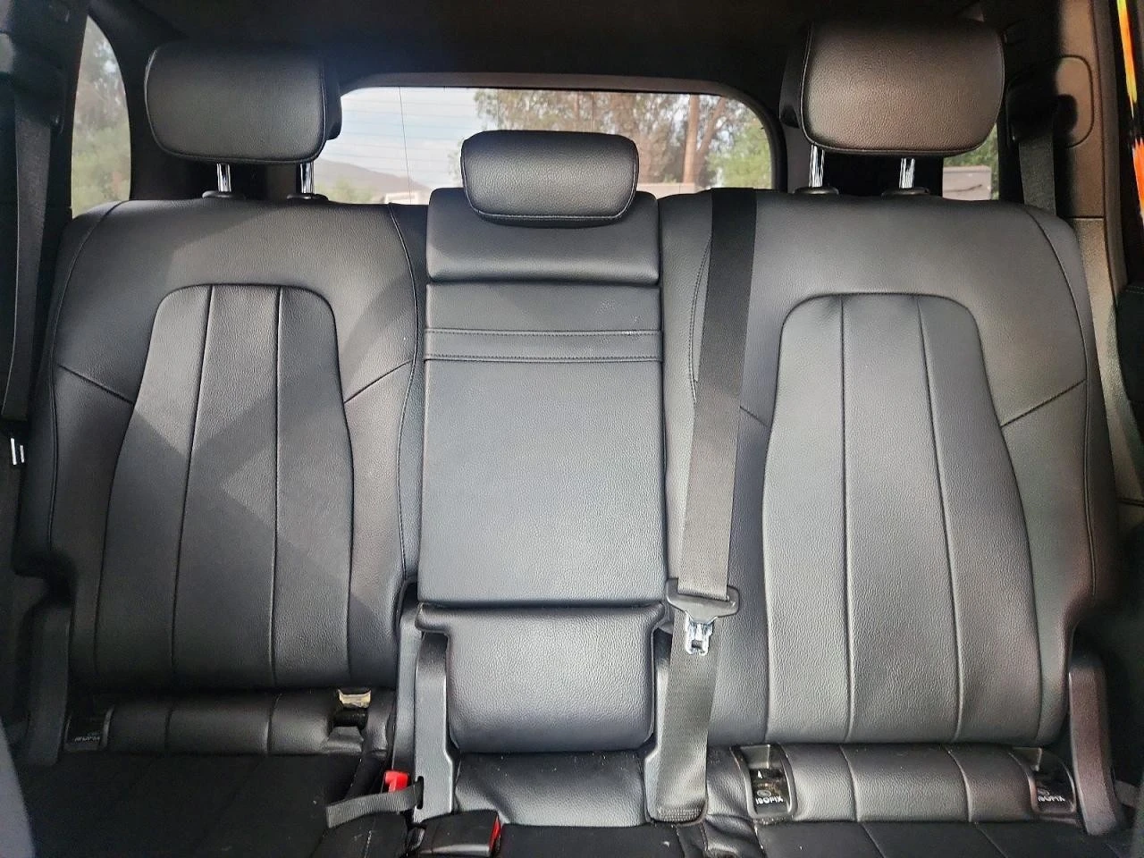 Mercedes-Benz GLB 250 4MATIC, снимка 10 - Автомобили и джипове - 56711597