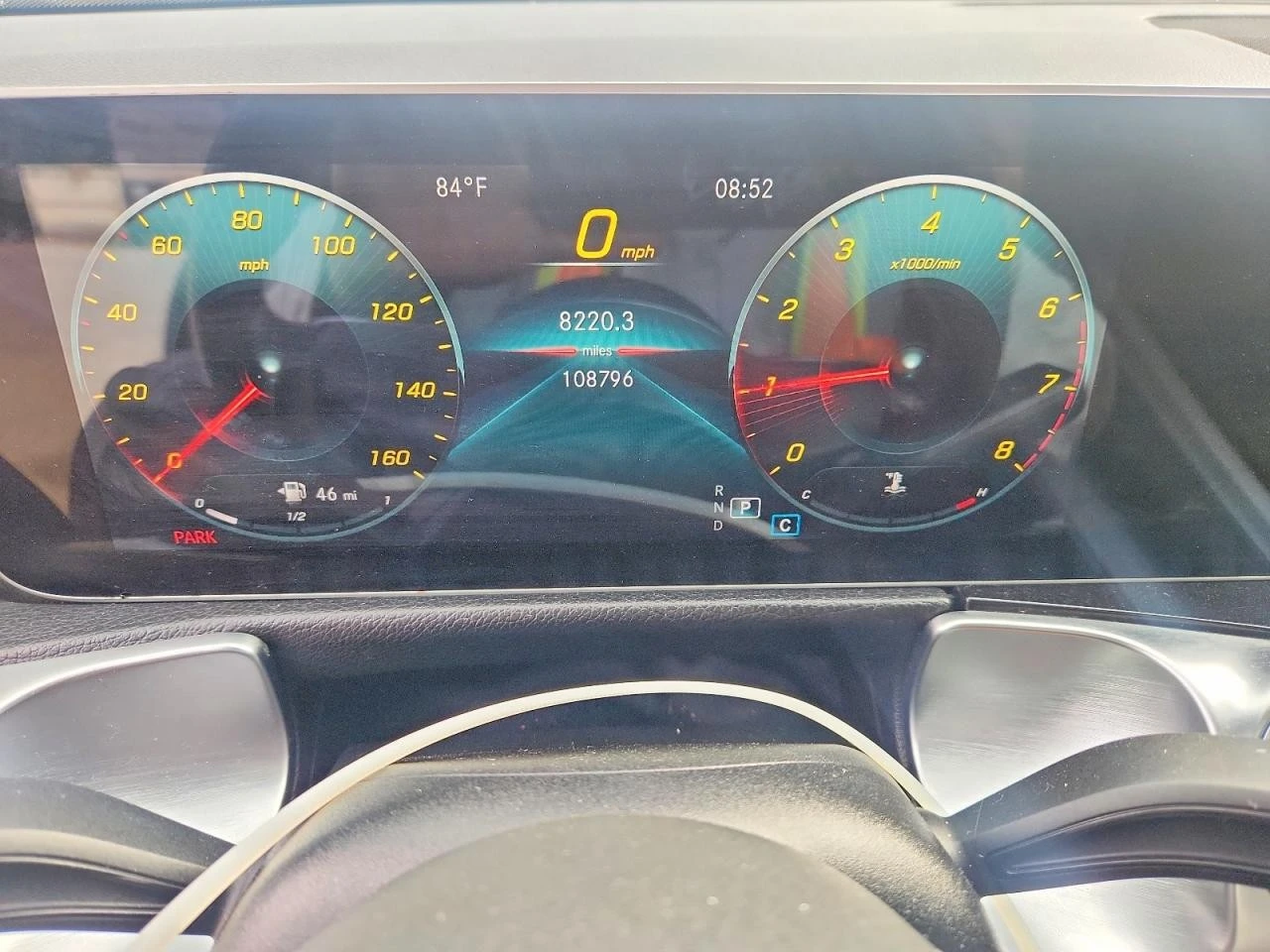 Mercedes-Benz GLB 250 4MATIC, снимка 9 - Автомобили и джипове - 56711597