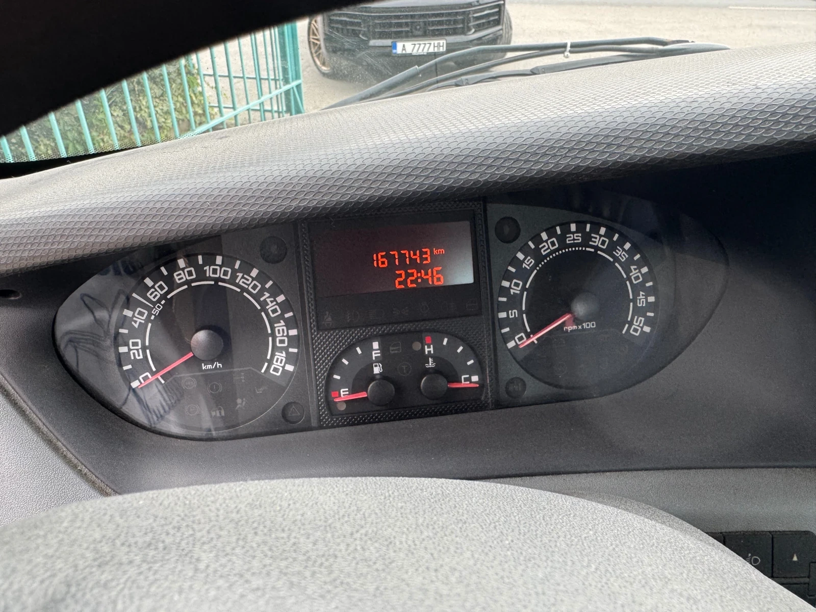 Iveco Daily 3.0HPI* 35C18* Климатик* 4.90 метра каросерия - изображение 8