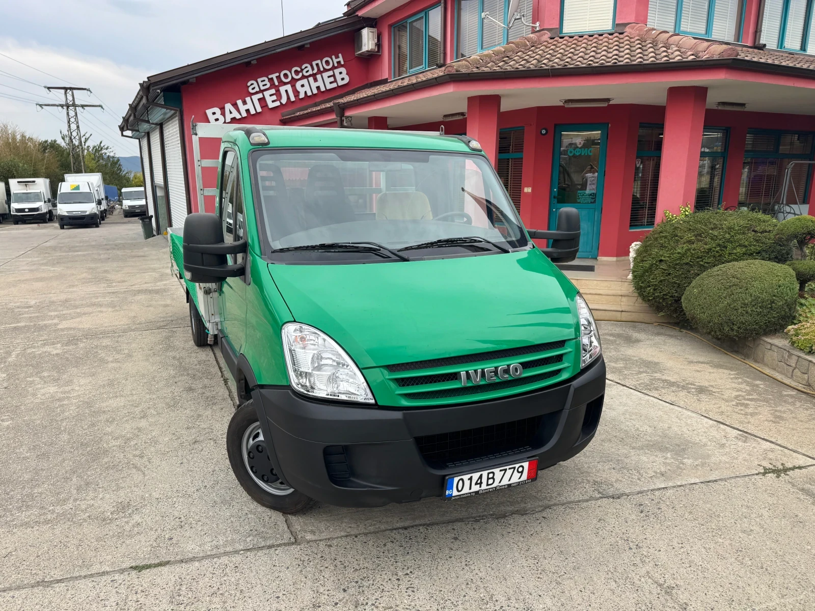 Iveco Daily 3.0HPI* 35C18* Климатик* 4.90 метра каросерия - изображение 2