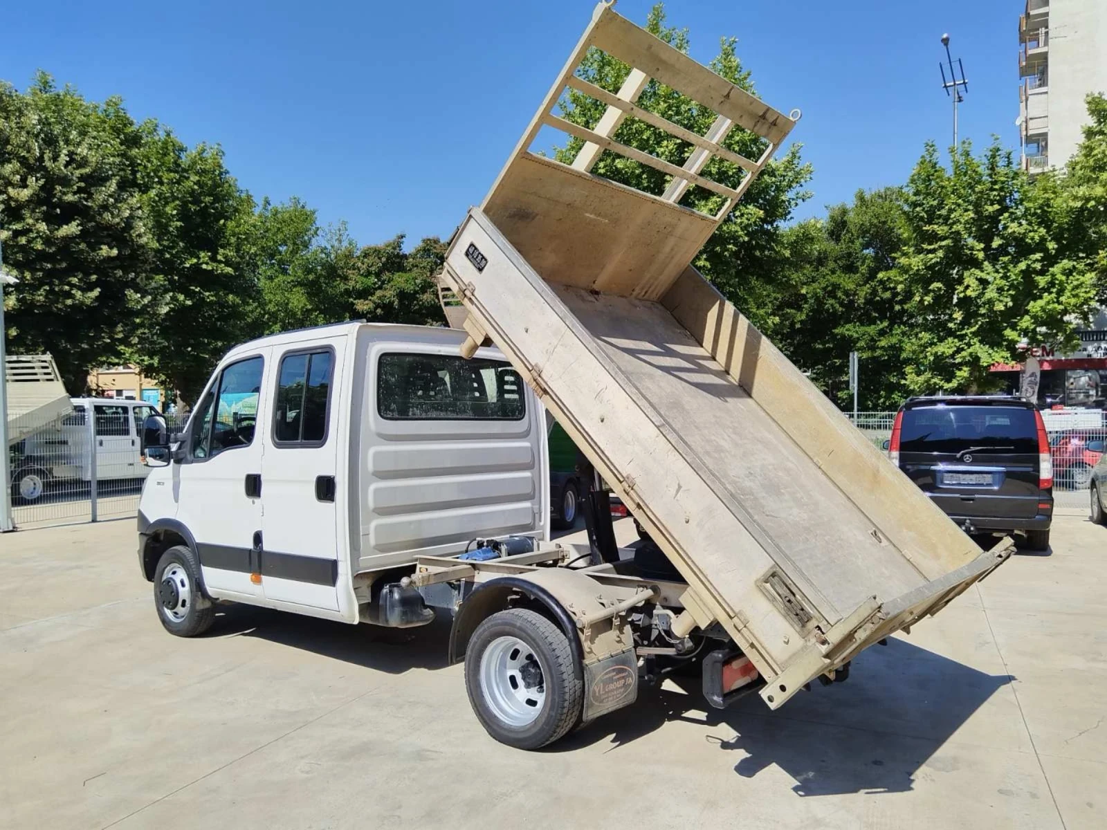 Iveco 35c13 7места швейцарски, снимка 5 - Бусове и автобуси - 54854080