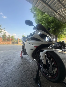 Yamaha YZF-R1 BigBang | Mobile.bg    5